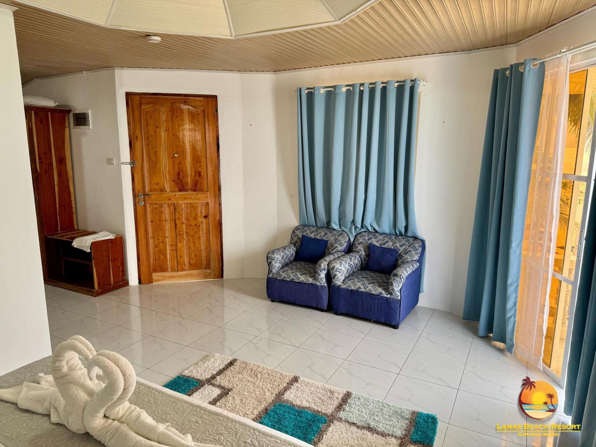 Lanas Beach Resort Carabao Island San Jose  Exterior photo