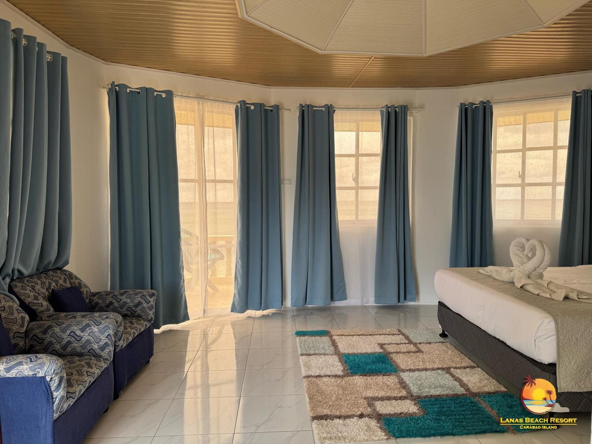 Lanas Beach Resort Carabao Island San Jose  Exterior photo
